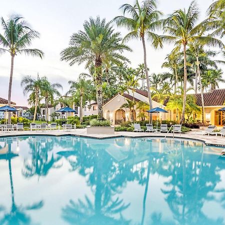 Stunning & Spacious Apartments At Miramar Lakes In South Florida エクステリア 写真