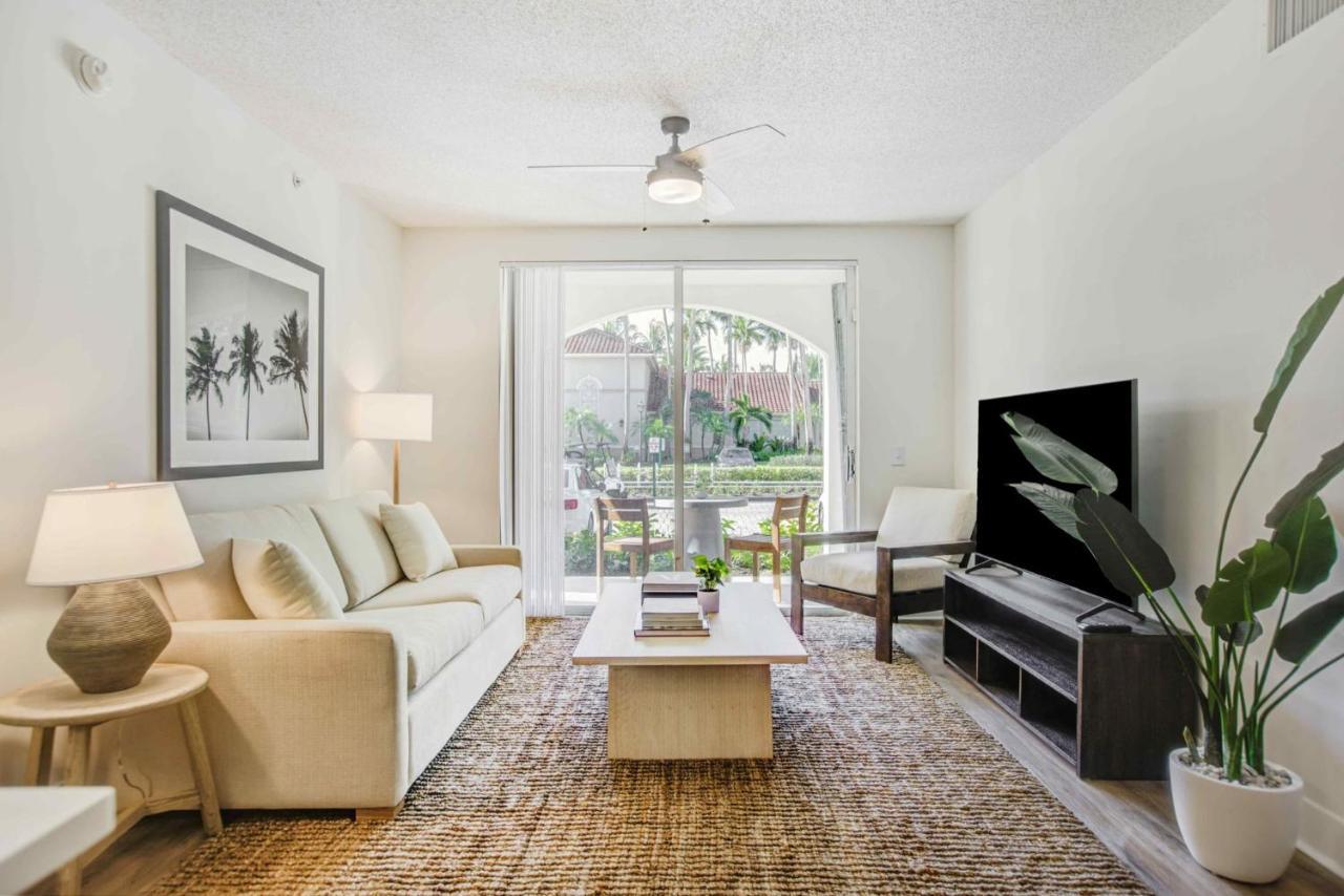 Stunning & Spacious Apartments At Miramar Lakes In South Florida エクステリア 写真