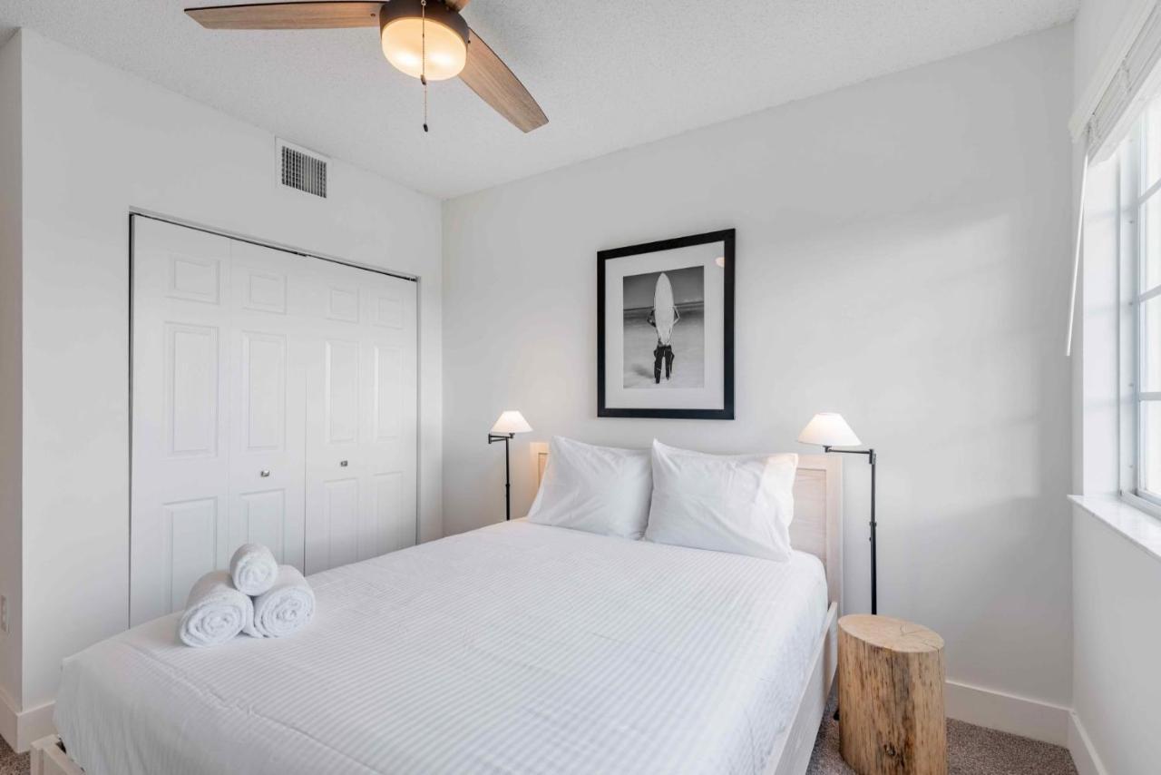 Stunning & Spacious Apartments At Miramar Lakes In South Florida エクステリア 写真